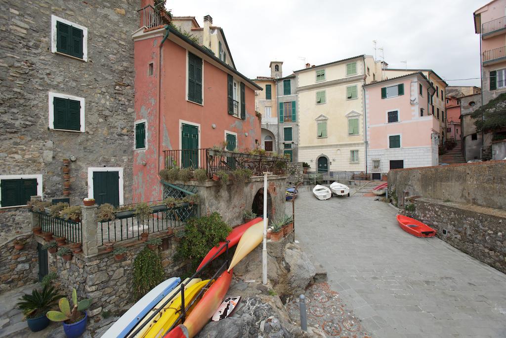 Creuza De Ma Apartment Tellaro Exterior photo